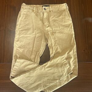 American Eagle Outfitters Men's Next Level Flex Slim Fit Tan Chino Pants